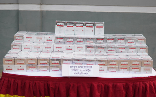 সাজেকে অবৈধ সিগারেট জব্দ করেছে সেনাবাহিনী