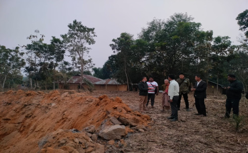 দীঘিনালায় পাহাড় কাটায় ৫০ হাজার টাকা জরিমানা